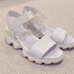 SOREL kinetic sandals